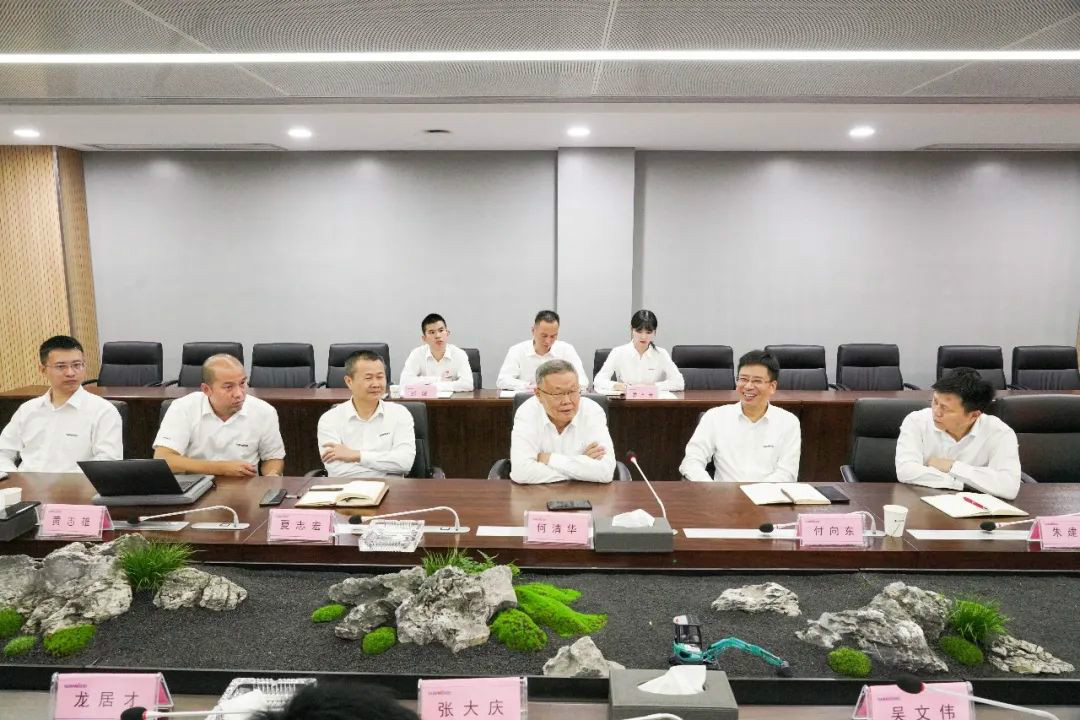 GA黄金甲智能第一功夫通报进建贯彻习近平总书记调查GA黄金甲智能的沉要讲话心灵