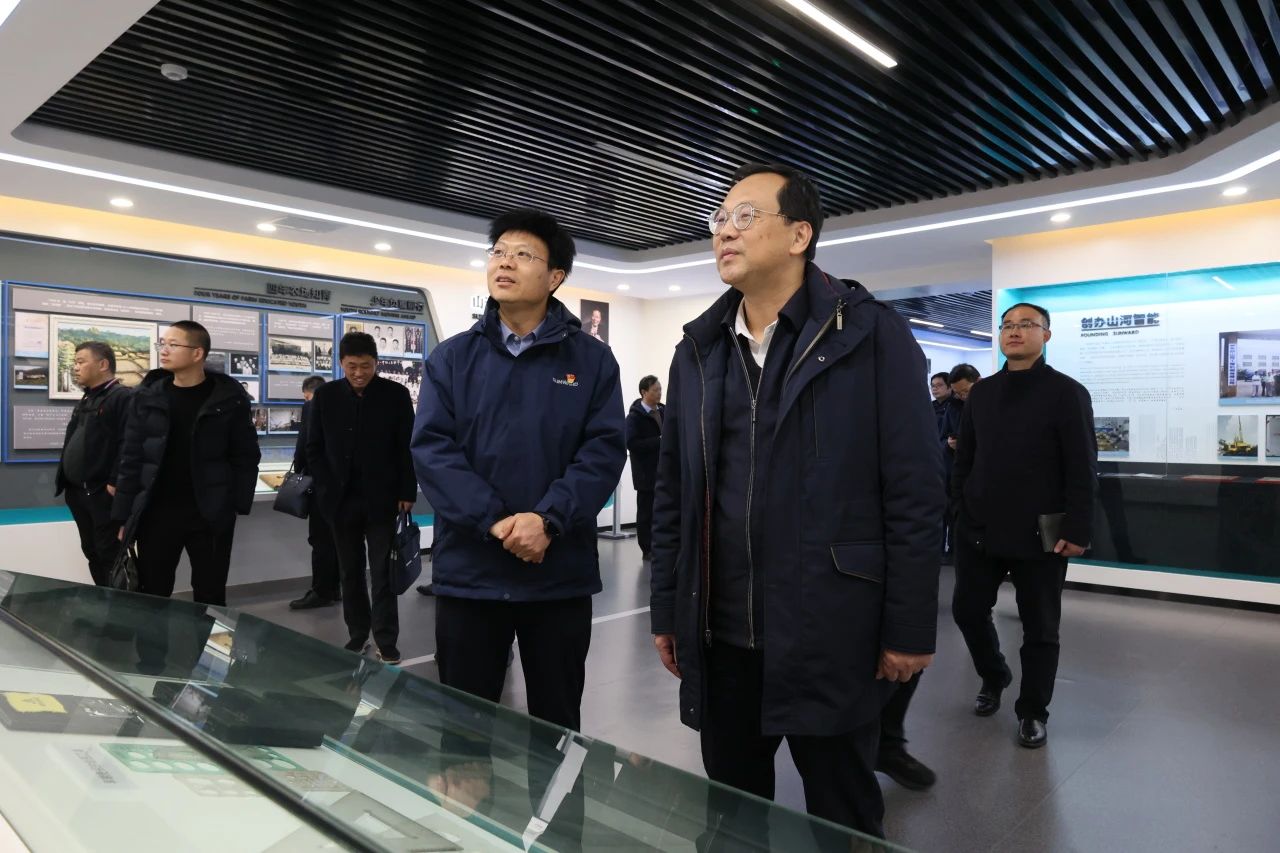 深入产学研合作！南华大学党委书记高山率团到访GA黄金甲智能