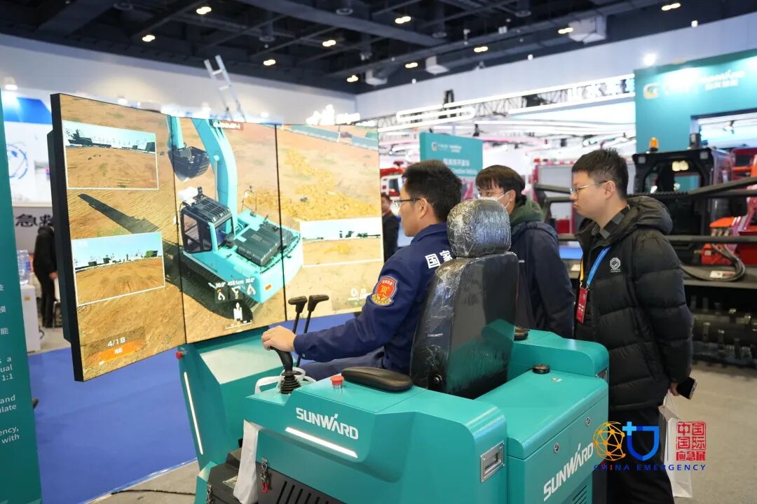 关注!GA黄金甲特装主题设备闪灼2025中国国际应急治理展览会