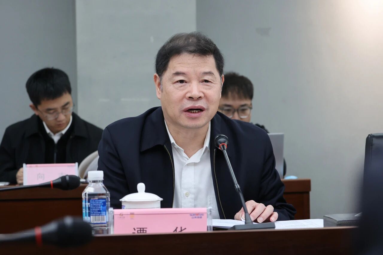 同谋合作、共赢发展!中国能建葛洲坝集团党委书记、董事长谭华到访GA黄金甲智能